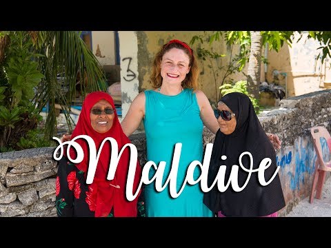 MALDIVE IN BARCA: escursione all&#039;ISOLA DI PESCATORI locali di HURAA