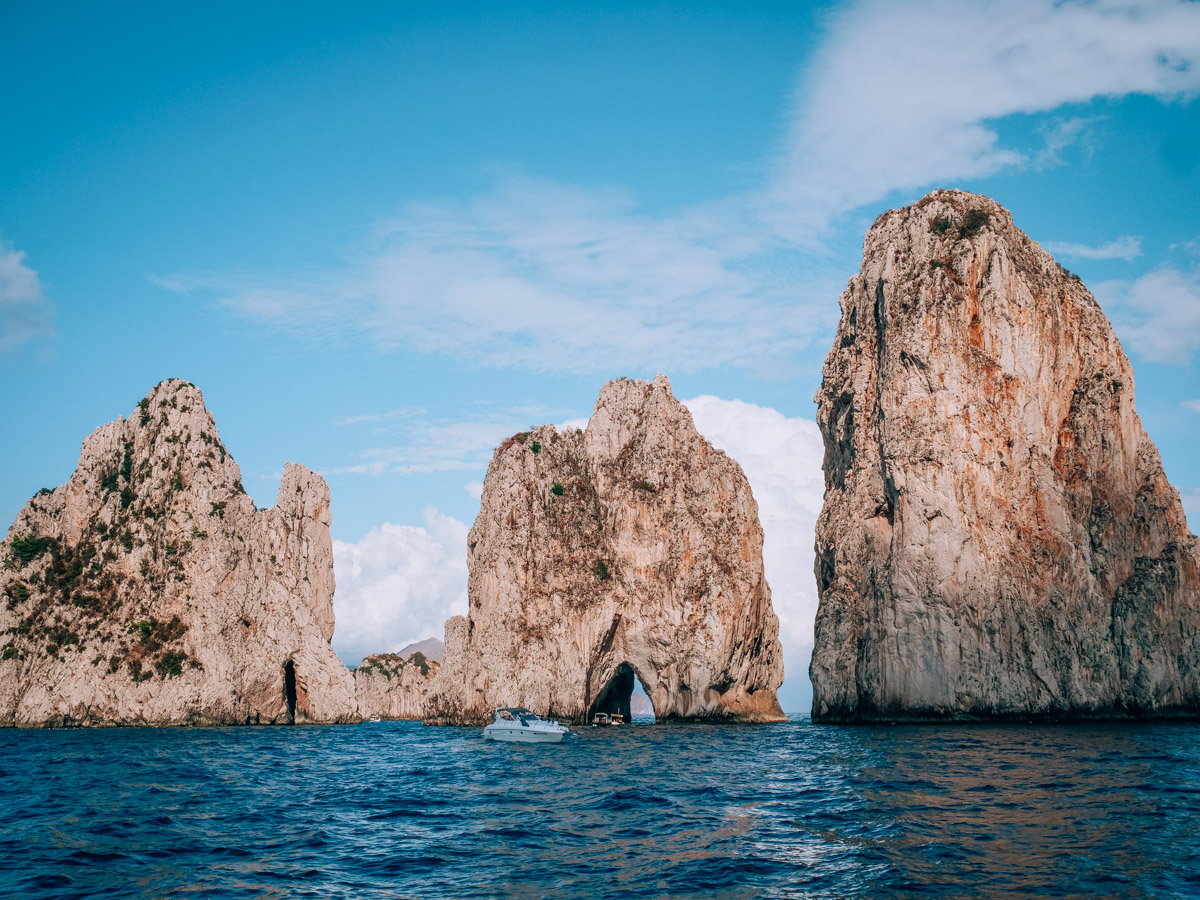 capri faraglioni
